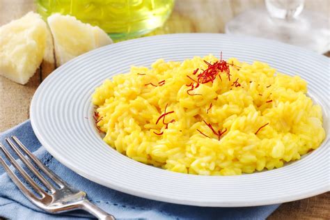 Risotto alla milanese: i 10 ristoranti dove provare i 